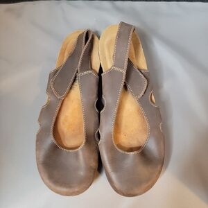 Sanosan Brown Leather Women's Shoes Size 38